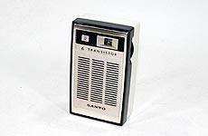 SANYO MODEL 6C-63 AM RADIO