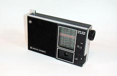 National R-204 MW/SW 2BAND RADIO