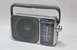 Panasonic RF-2450 FM/AM 2BAND RADIO