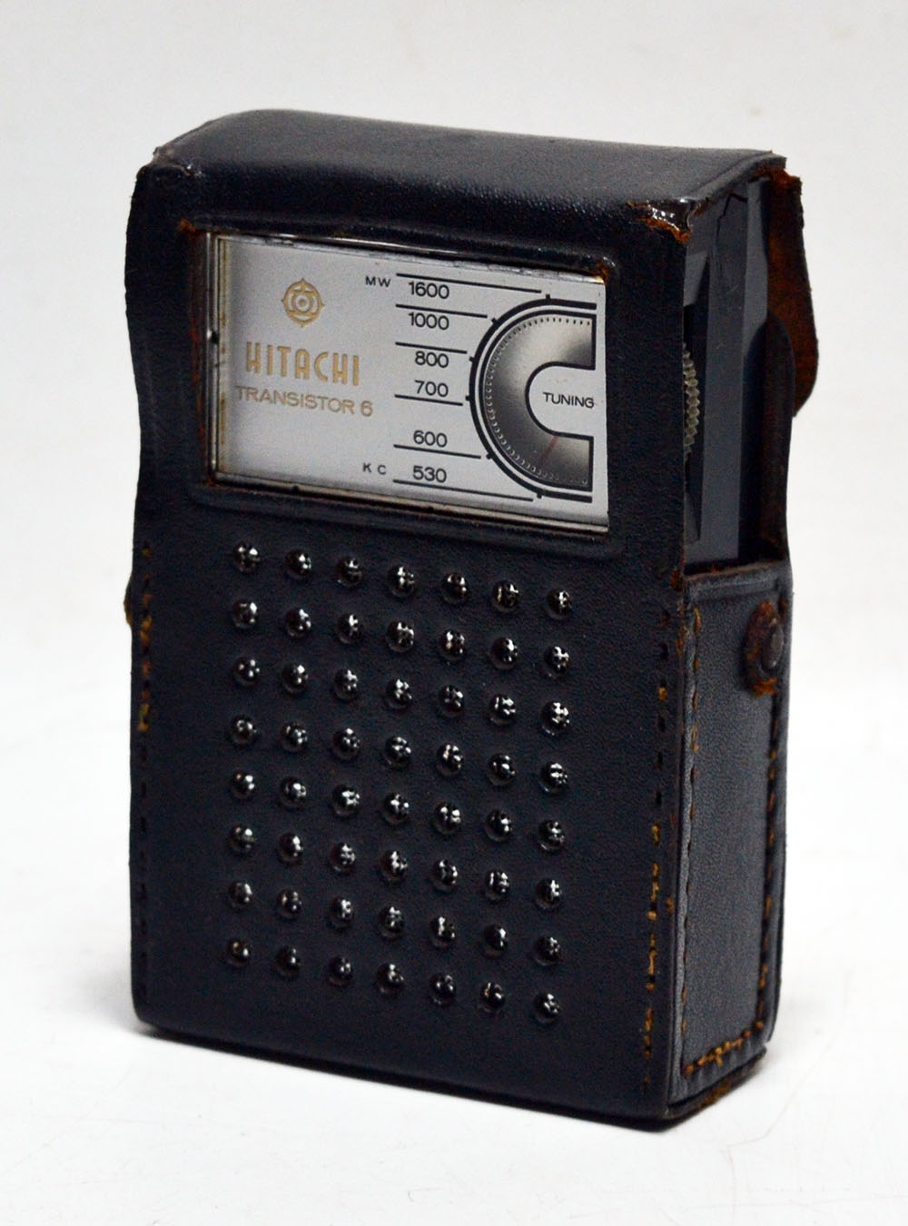 Hitachi MODEL TH-620 AM RADIO 