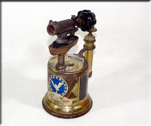 ���{�n�b�s�[�H�Ɗ�����А� Star Pigeon #102 TORCH